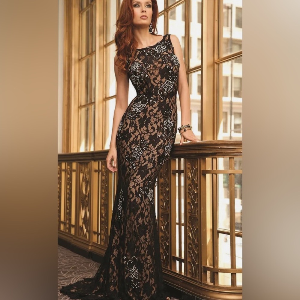 $500 BLACK LACE JOVANI PROM/PAGEANT/FORMAL DRESS/GOWN #21789 WORN ONCE